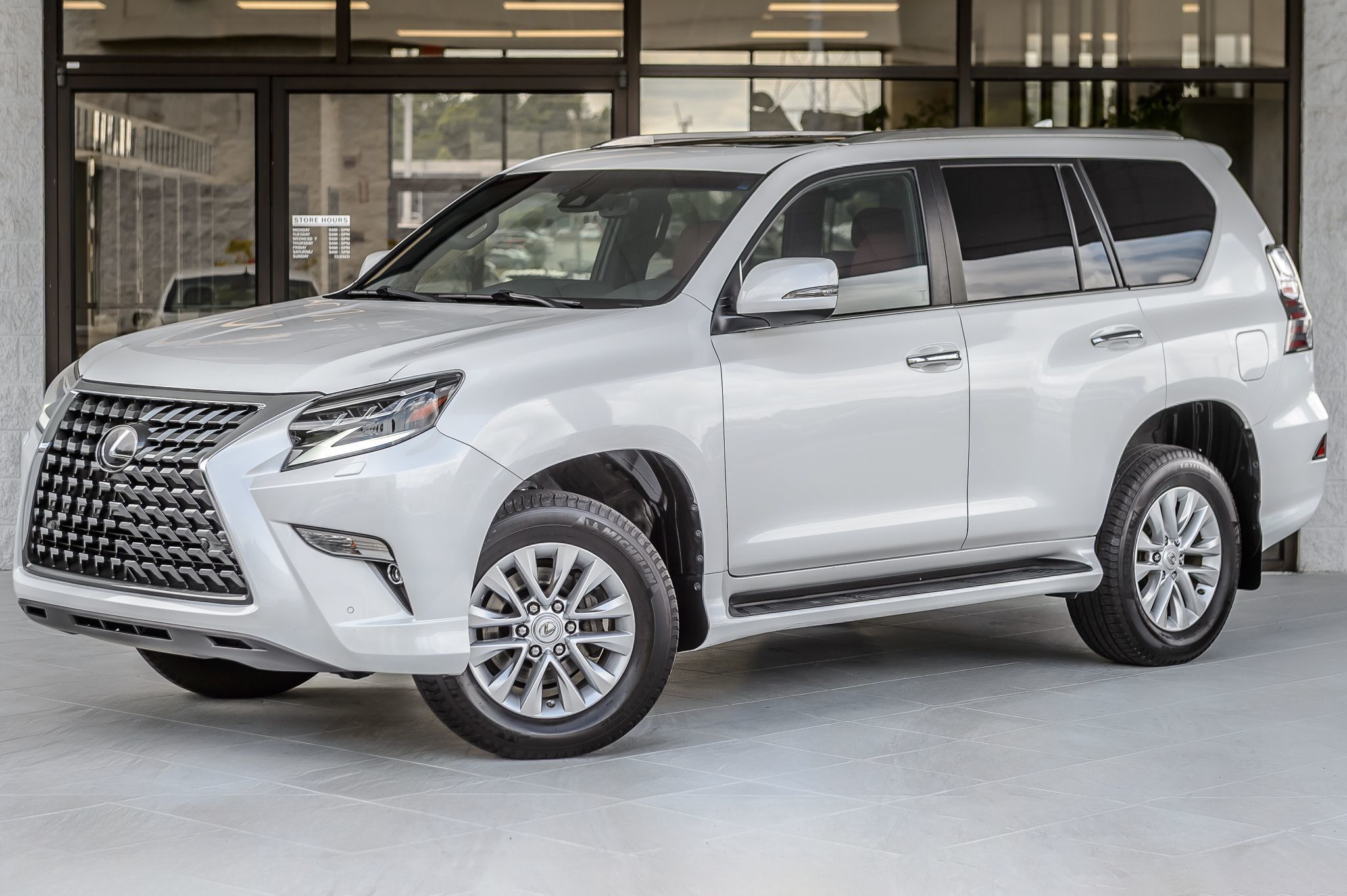 2021 Lexus GX Premium photo 2