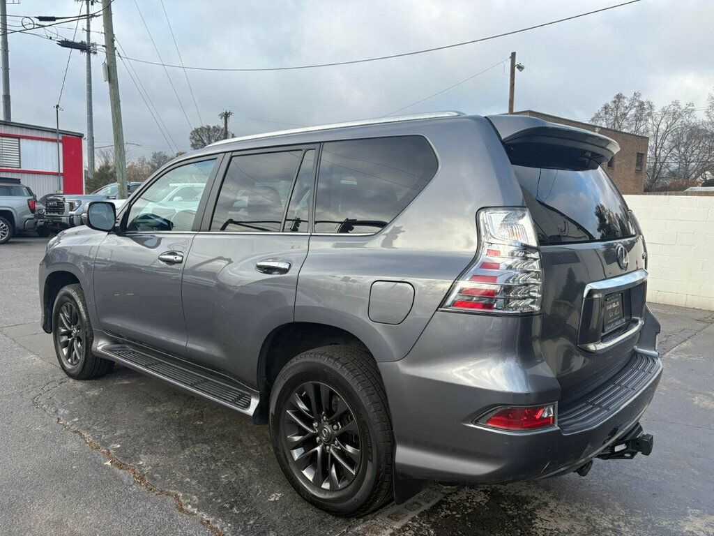 2021 Lexus GX Premium photo 2