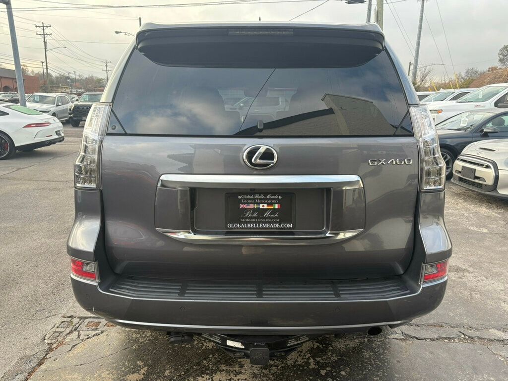 2021 Lexus GX Premium photo 3