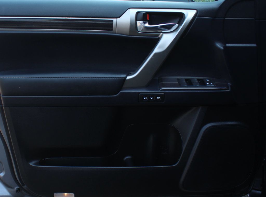 2021 Lexus GX Premium photo 18