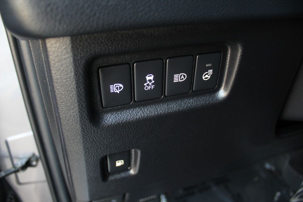 2021 Lexus GX Premium photo 21