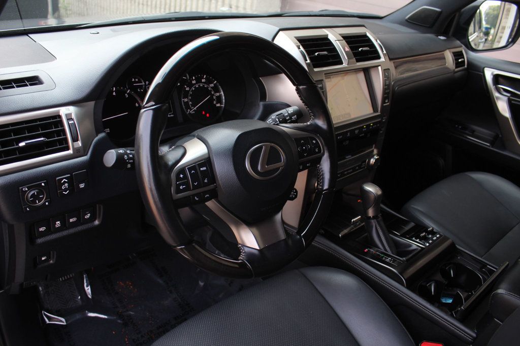 2021 Lexus GX Premium photo 24