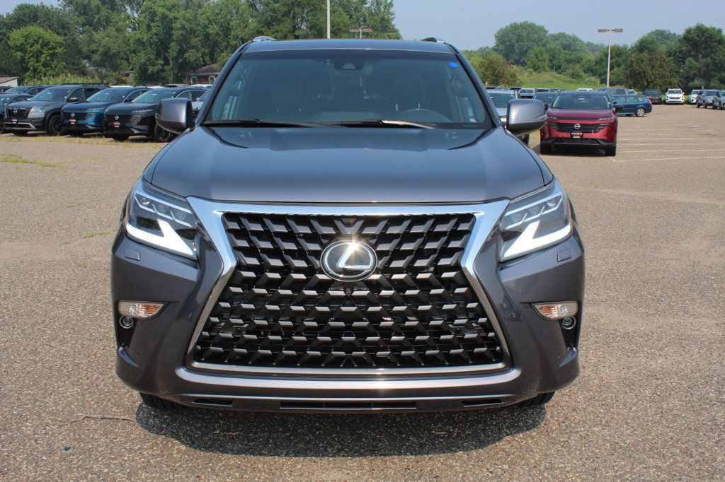 2021 Lexus GX Premium photo 4