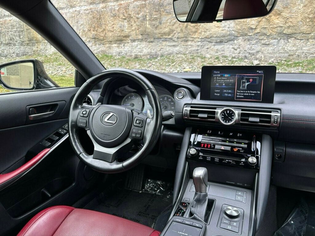2021 Lexus IS 2021 LEXUS IS 300 - 22985641 - 26