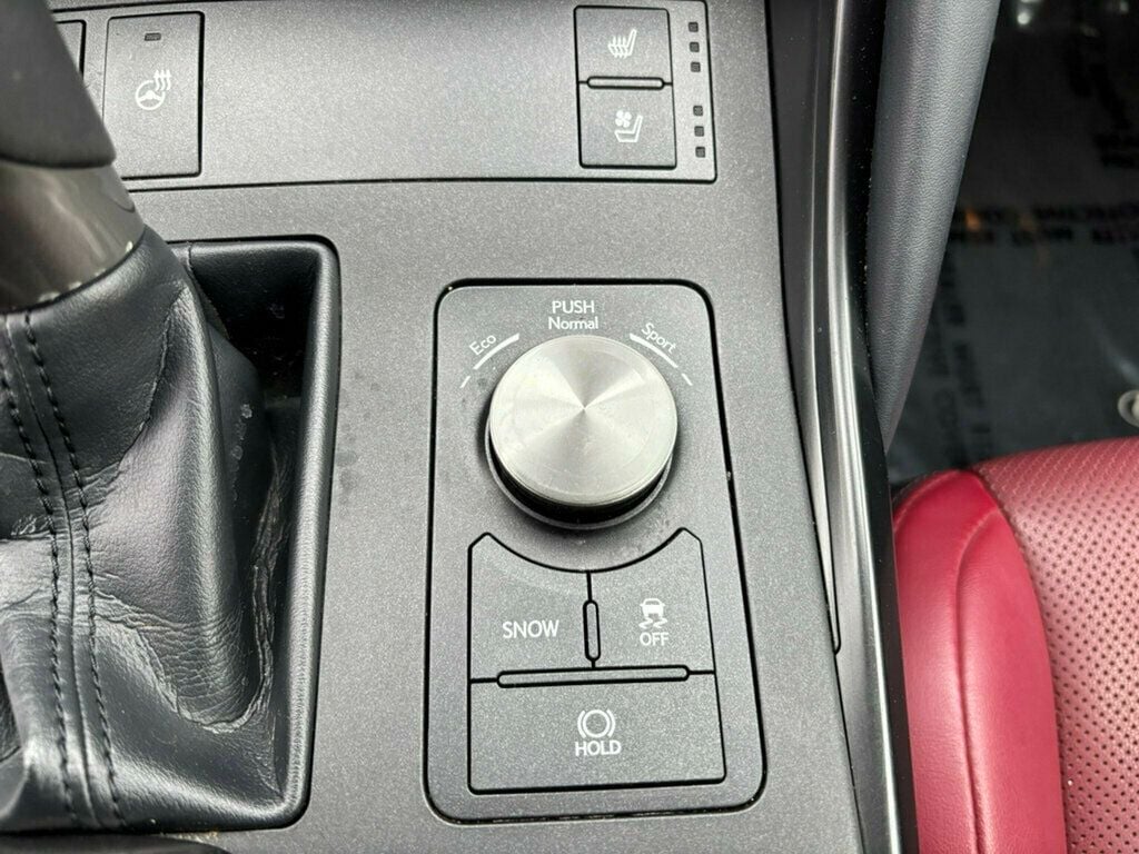 2021 Lexus IS 2021 LEXUS IS 300 - 22985641 - 35