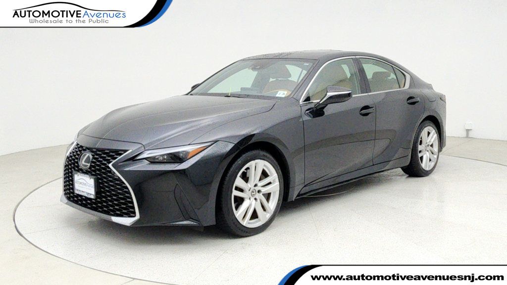 2021 Lexus IS IS 300 AWD with Comfort Package and Intuitive Park Assist - 22944162 | Video 1