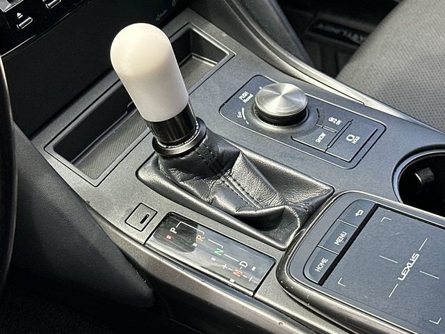 2021 Lexus IS IS 300 RWD - 23003691 - 17