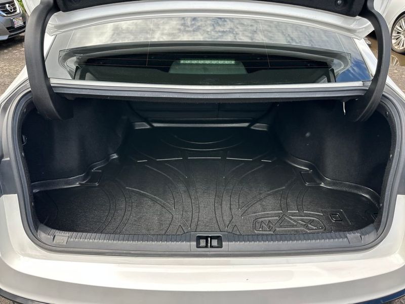 2021 Lexus IS IS 300 RWD - 23003691 - 18