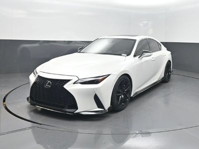2021 Lexus IS