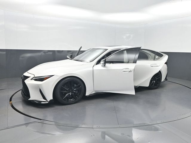 2021 Lexus IS IS 300 RWD - 23065611 - 31