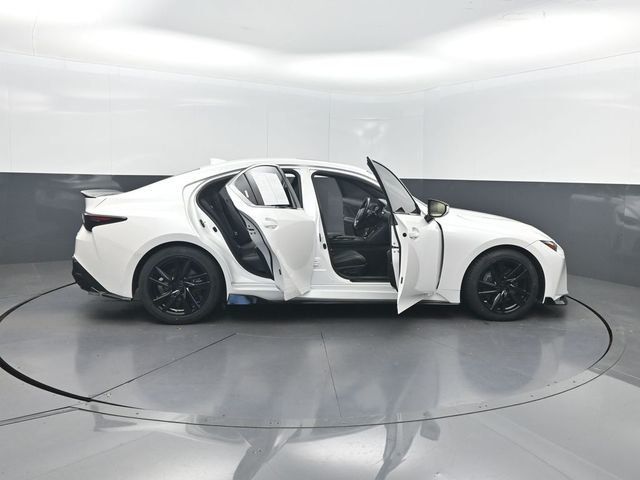 2021 Lexus IS IS 300 RWD - 23065611 - 32