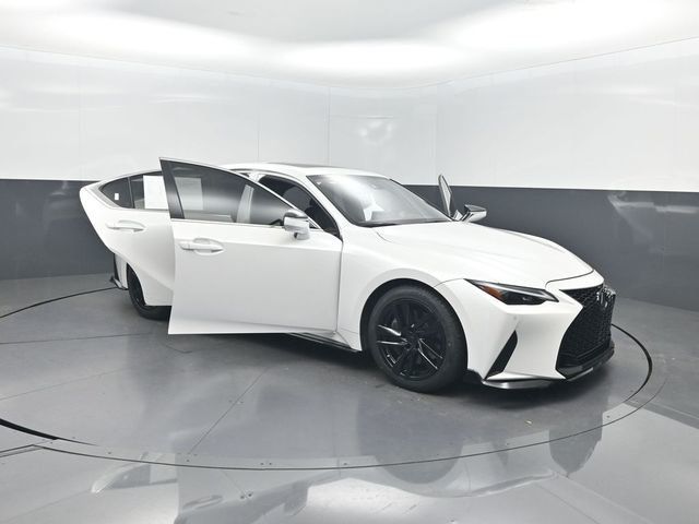 2021 Lexus IS IS 300 RWD - 23065611 - 33