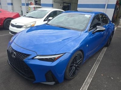 2021 Lexus IS