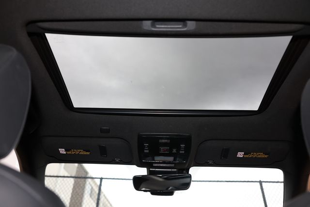 2021 Lexus IS IS 350 F Sport Dynamic Package RWD - 22982095 - 26