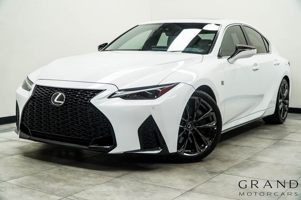 2021 Lexus IS 350 F SPORT's photo