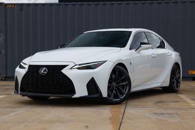 2021 Lexus IS