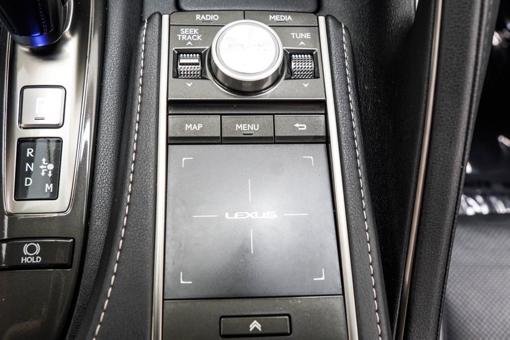 Lexus LC photo 20