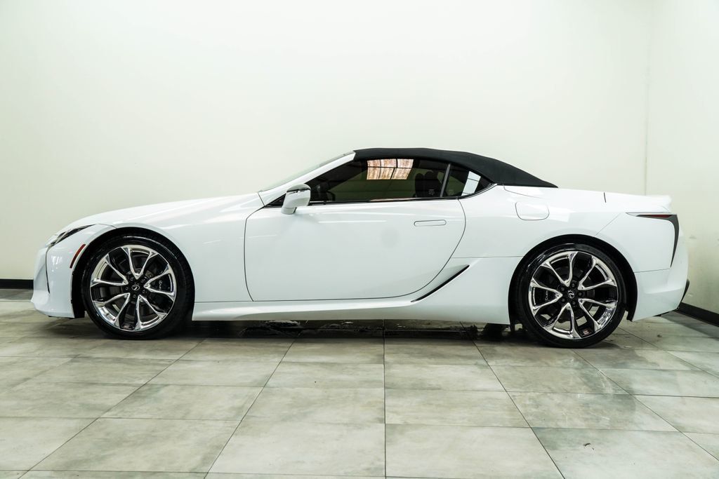 Lexus LC photo 8