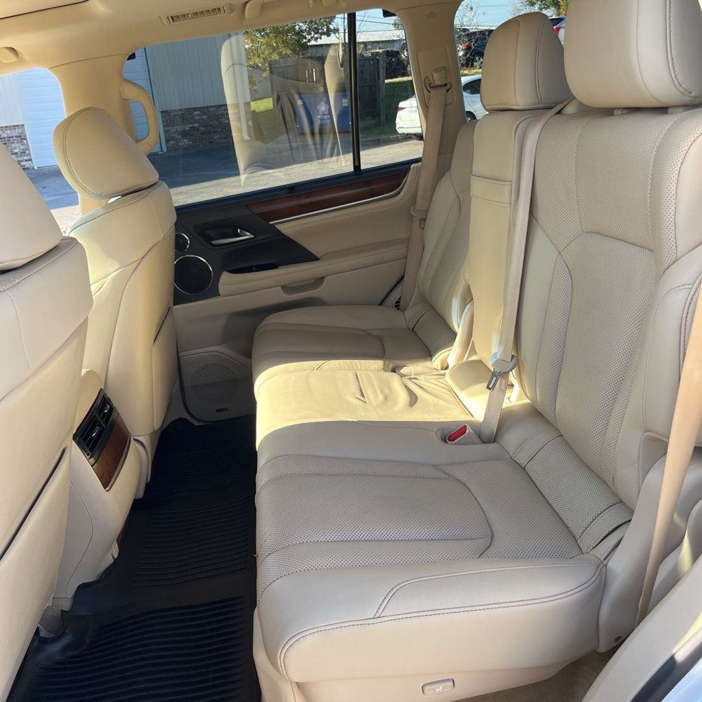2021 Lexus LX LX-570/3rdRowSeats/LuxuryPkg/HeadsUpDisplay/BlindSpot/NAV - 22936075 - 10