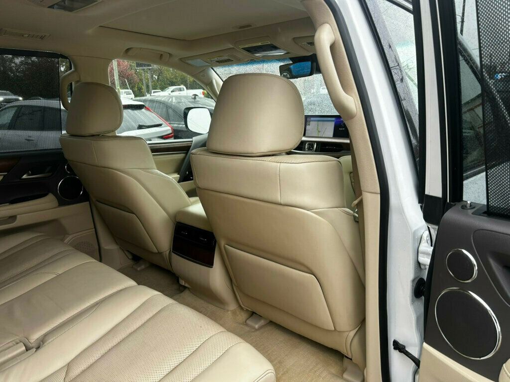 2021 Lexus LX LX-570/3rdRowSeats/LuxuryPkg/HeadsUpDisplay/BlindSpot/NAV - 22936075 - 19