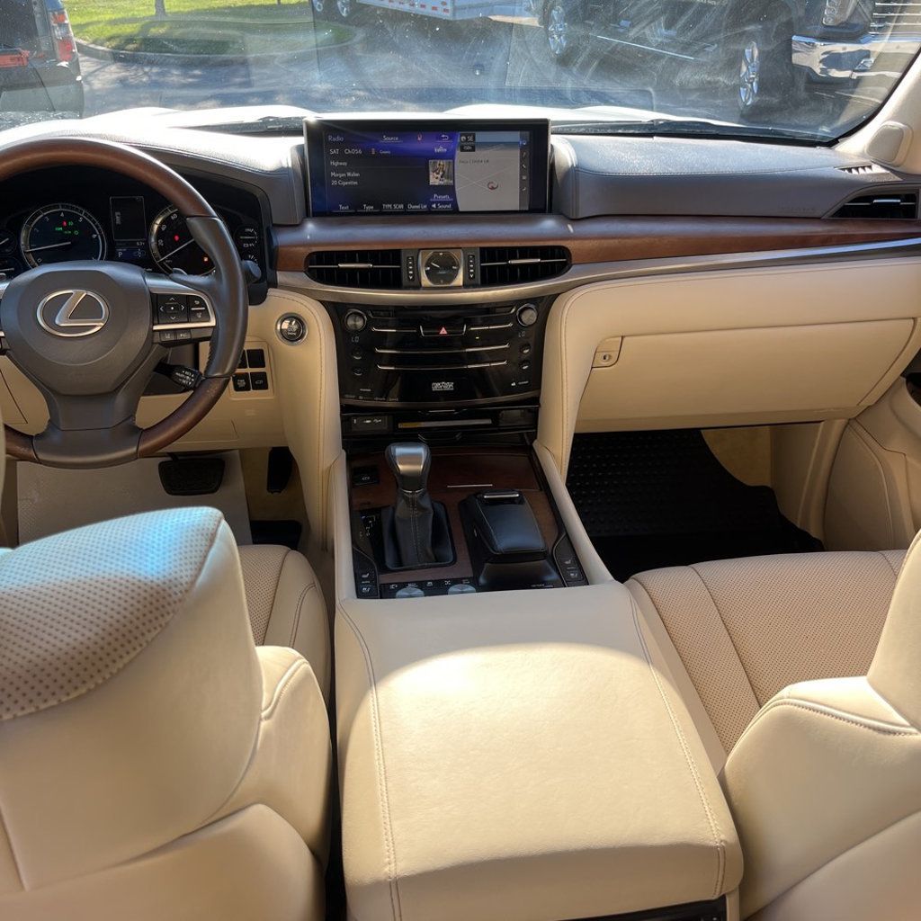 2021 Lexus LX LX-570/3rdRowSeats/LuxuryPkg/HeadsUpDisplay/BlindSpot/NAV - 22936075 - 7