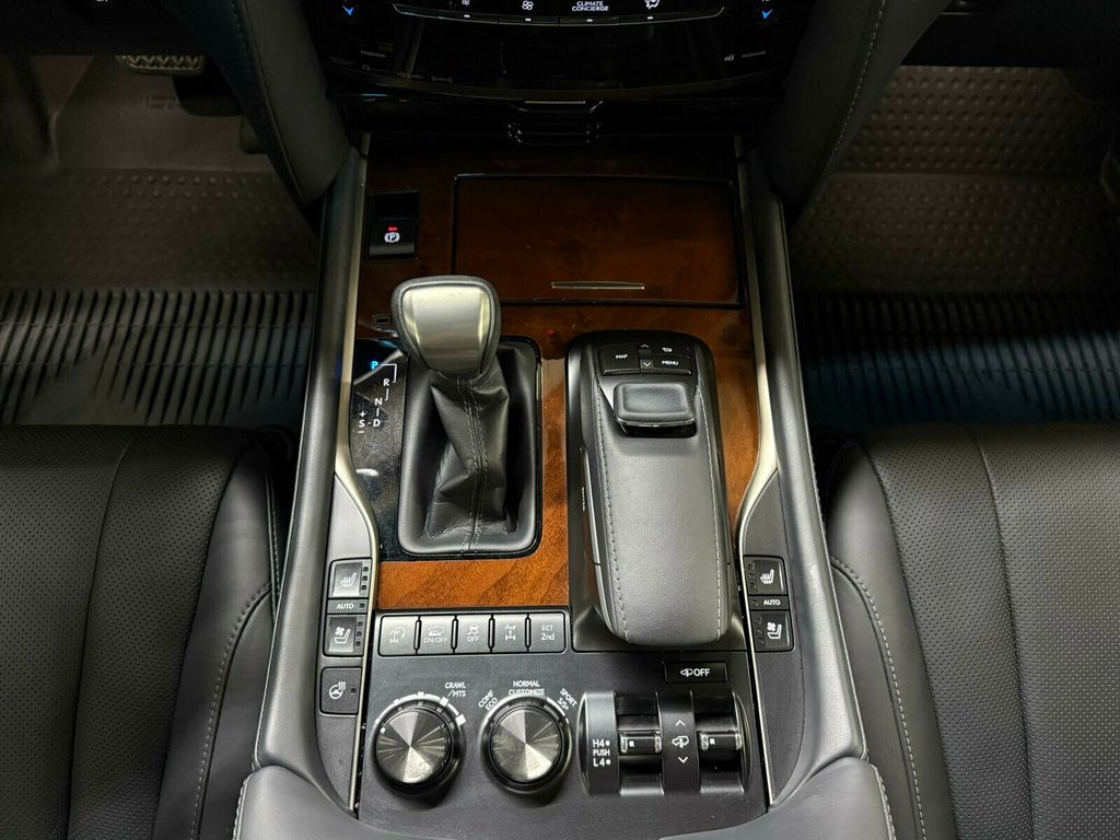 2021 Lexus LX LX570 Luxury Package, 1-Owner, Garage Kept, Only 33,000 Miles!! - 23044593 - 13