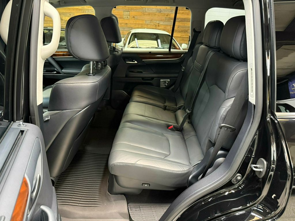 2021 Lexus LX LX570 Luxury Package, 1-Owner, Garage Kept, Only 33,000 Miles!! - 23044593 - 19
