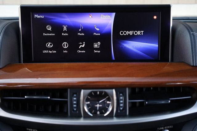 2021 Lexus LX LX 570 Three Row 4WD - 22995796 - 46