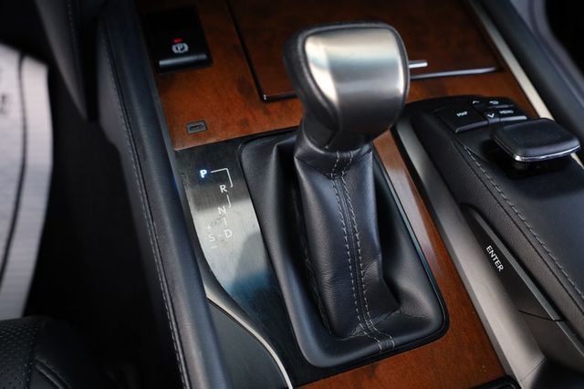 2021 Lexus LX LX 570 Three Row 4WD - 22995796 - 50