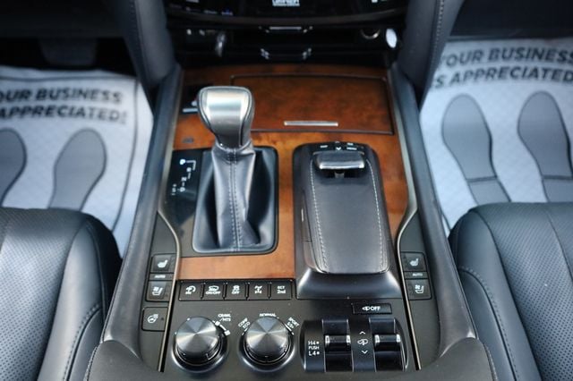 2021 Lexus LX LX 570 Three Row 4WD - 22995796 - 51