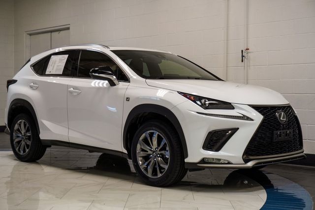 2021 Lexus NX 300 F SPORT photo 4