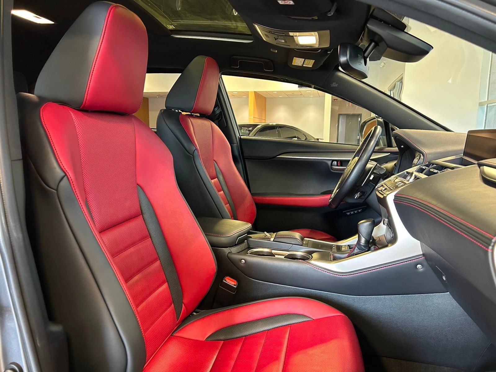 2021 Lexus NX 300 F SPORT photo 24