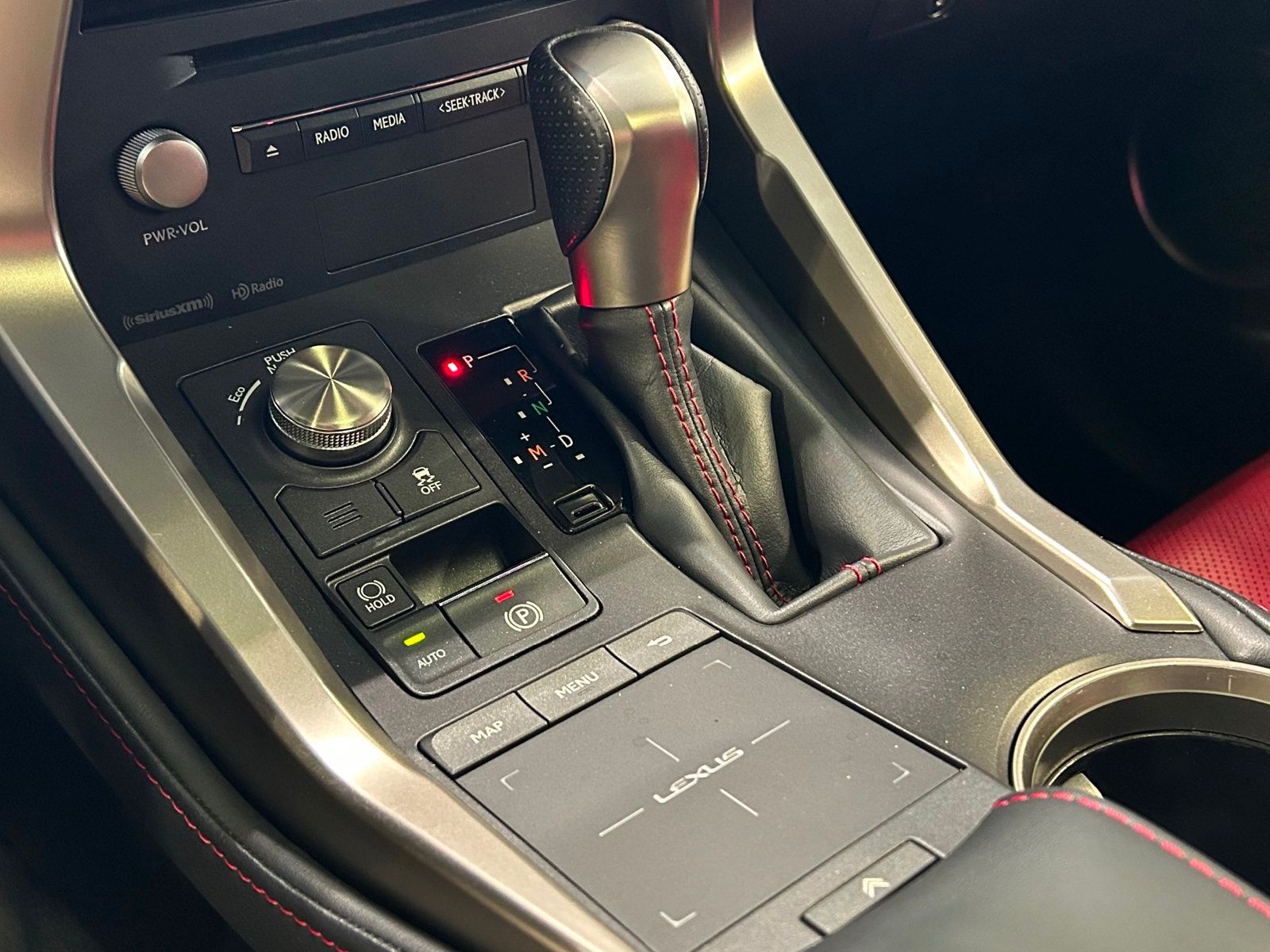 2021 Lexus NX 300 F SPORT photo 32