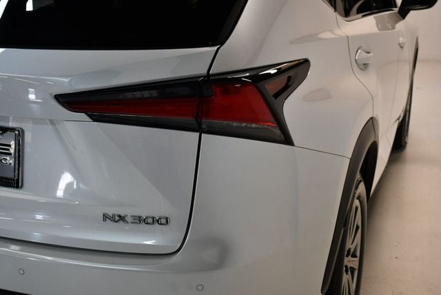 2021 Lexus NX NX 300 FWD - 22582615 - 16