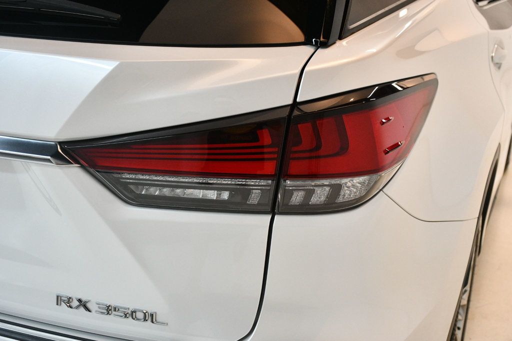 2021 Lexus RX 350L Luxury photo 16