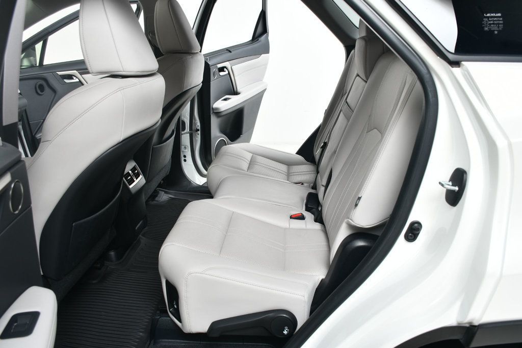 2021 Lexus RX 350L Luxury photo 35