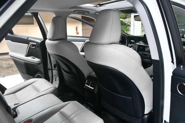 2021 Lexus RX RX 350L Luxury FWD - 22907015 - 38