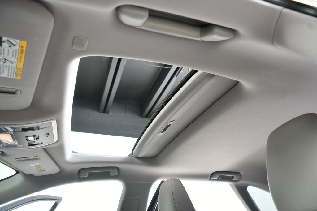 2021 Lexus RX 350L Luxury photo 8