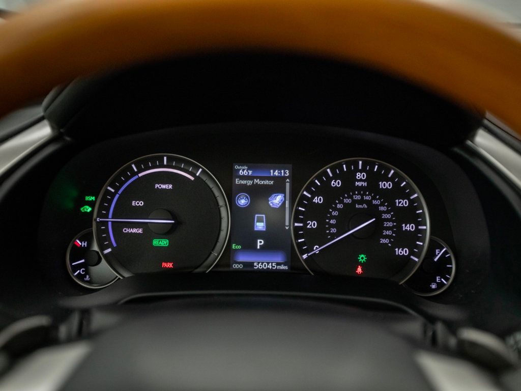 2021 Lexus RX 450h AWD photo 18