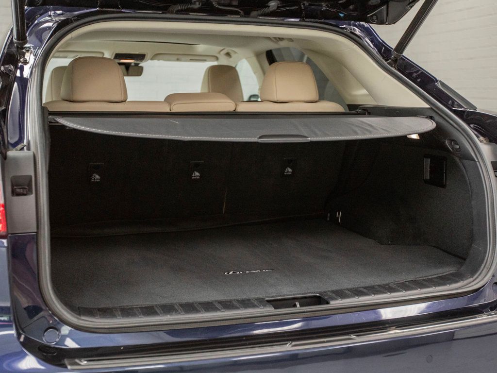 2021 Lexus RX 450h AWD photo 32