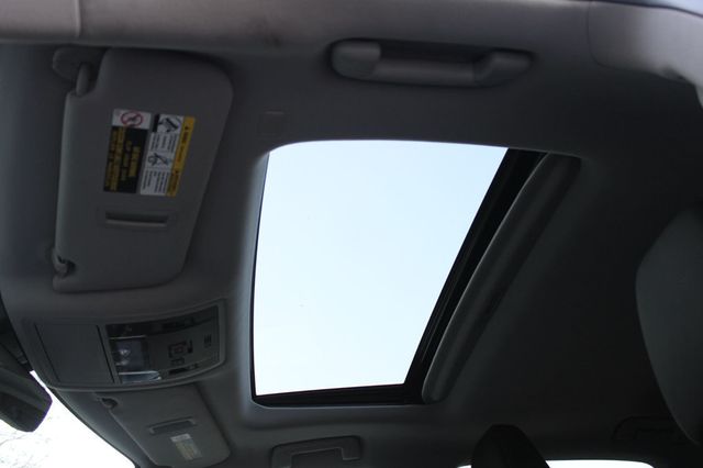 2021 Lexus RX RX 450h AWD - 22995748 - 11