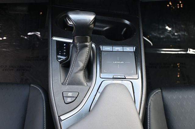 2021 Lexus UX UX 250h AWD - 22847207 - 11