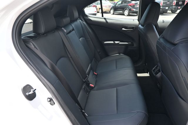 2021 Lexus UX UX 250h AWD - 22847207 - 17