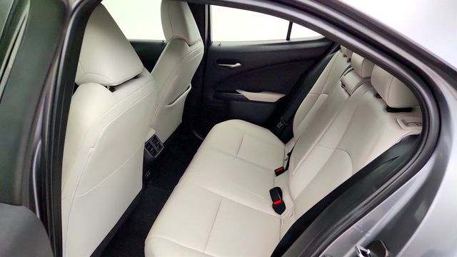 2021 Lexus UX UX 250h AWD w/ Premium Package - 23081745 - 19