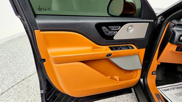 2021 Lincoln Aviator Black Label Grand Touring AWD with Turbo 3.0L V6 Hybrid Engine - 22980402 - 10