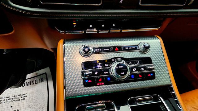 2021 Lincoln Aviator Black Label Grand Touring AWD with Turbo 3.0L V6 Hybrid Engine - 22980402 - 14