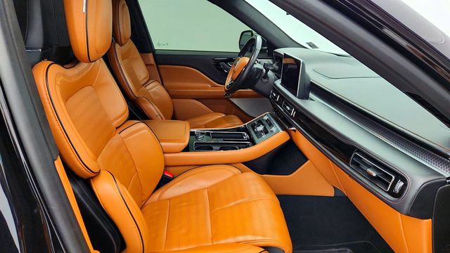 2021 Lincoln Aviator Black Label Grand Touring AWD with Turbo 3.0L V6 Hybrid Engine - 22980402 - 22