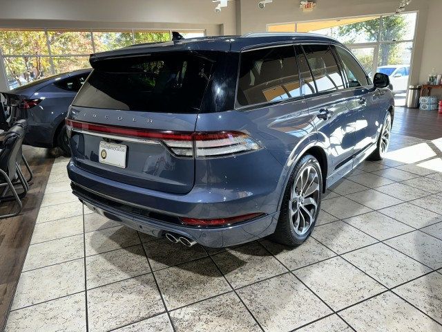 2021 Lincoln Aviator Grand Touring AWD - 22763561 - 4