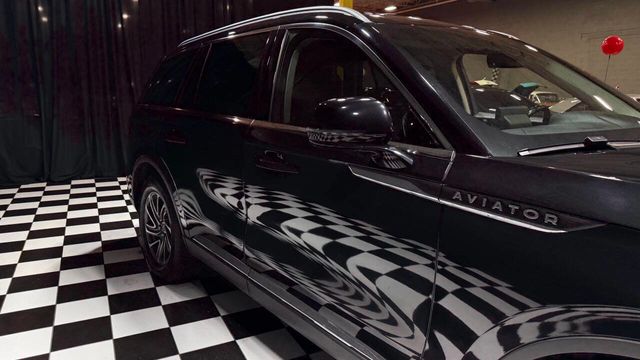 2021 Lincoln Aviator Livery AWD 4dr SUV HIGHWAY MILES -NICE - 22959649 - 27