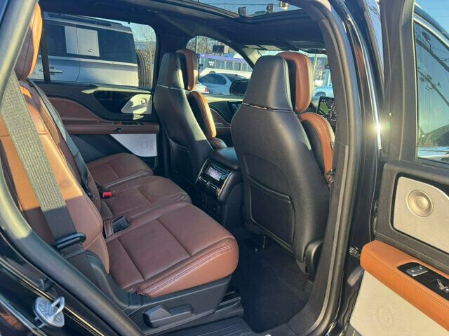 2021 Lincoln Aviator LocalTrade/Reserve/Heated&CooledSeats/HeadsUpDisplay/BackupCam - 22733227 - 15